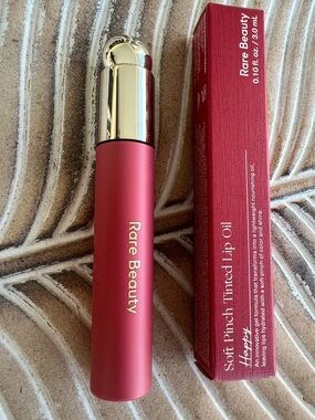 NIB Rare Beauty Soft Pinch Lip Oil in Happy Lip Gloss Lip Tint